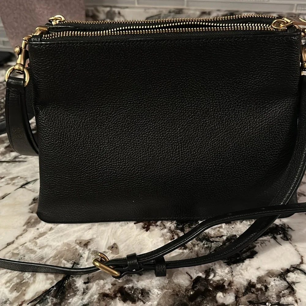 Coach Polished Pebble Leather Crossbody Bag – Black with Gold Hardware - Picture 5 of 6